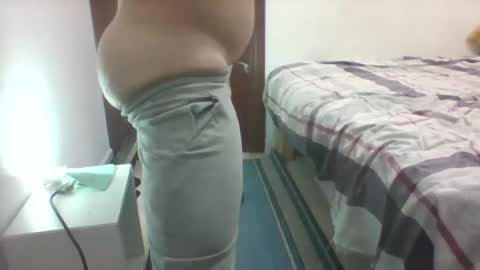 bboy3333333 online show from 2, 12, 2024