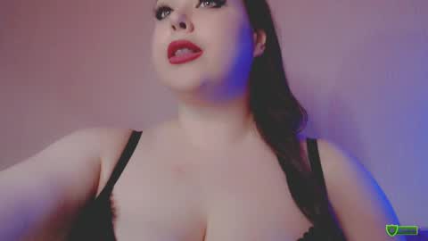 Snapshot of bbw_molly chatting on 7, 2, 2025 Molly online show from 7, 2, 2025