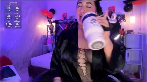 Snapshot of bbwcloe chatting on 29, 10, 2025 Cloe online show from 29, 10, 2025