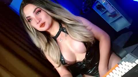 bby_lexielore69 online show from 10, 9, 2025