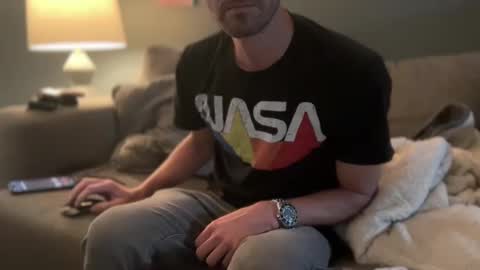 Snapshot of bdenergy99 chatting on 18, 9, 2025 bdenergy99 online show from 18, 9, 2025