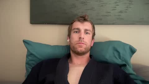 beach_bum_69 online show from 8, 3, 2025