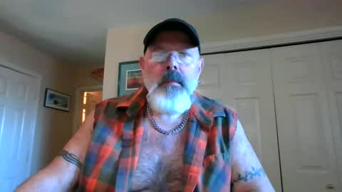 beardadtx online show from 5, 2, 2026