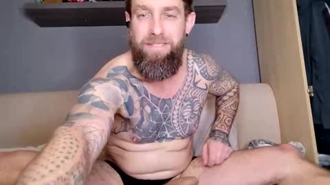beardedtattedguy online show from 6, 1, 2026