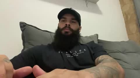 Snapshot of beardmax chatting on 4, 3, 2026 Min online show from 4, 3, 2026