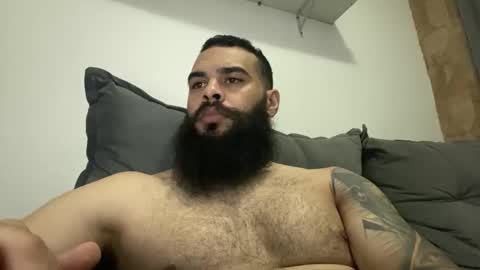 Snapshot of beardmax chatting on 25, 3, 2026 Min online show from 25, 3, 2026