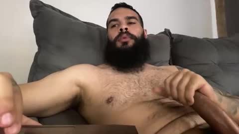 Snapshot of beardmax chatting on 1, 4, 2026 Min online show from 1, 4, 2026