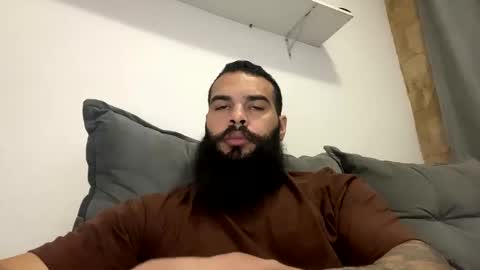 Snapshot of beardmax chatting on 6, 4, 2026 Min online show from 6, 4, 2026