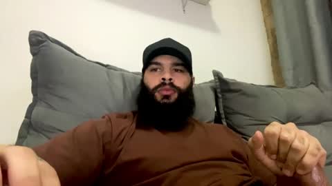 Snapshot of beardmax chatting on 24, 6, 2026 Min online show from 24, 6, 2026