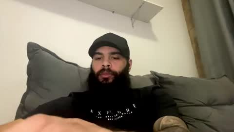 Snapshot of beardmax chatting on 25, 6, 2026 Min online show from 25, 6, 2026