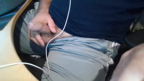 Snapshot of bearyuncut chatting on 7, 10, 2025 bearyuncut online show from 7, 10, 2025