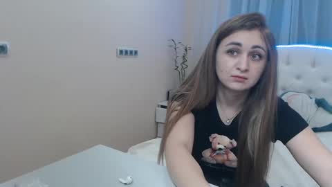 Snapshot of beataangel chatting on 5, 2, 2025 beataangel online show from 5, 2, 2025