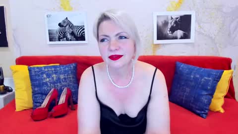BeatifullHellen online show from 6, 3, 2025