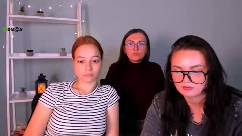 Snapshot of beatrice_blue_ chatting on 25, 9, 2025 Your Beatrice online show from 25, 9, 2025