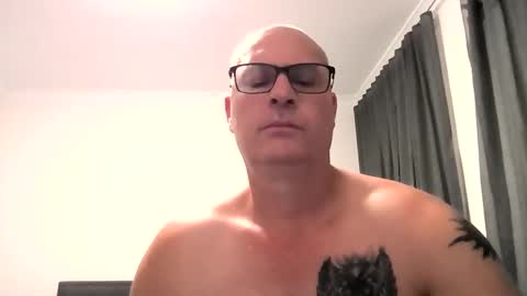 beatsboy87 online show from 12, 2, 2025