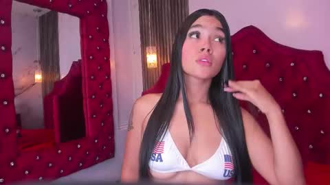 Mia online show from 11, 9, 2025