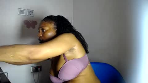 Snapshot of beautiful_moanna chatting on 28, 6, 2026 moanna online show from 28, 6, 2026