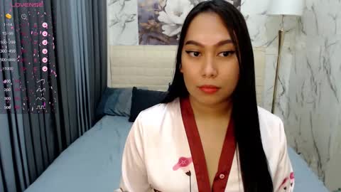 Snapshot of beautiful_woman_in_asia chatting on 12, 3, 2026 Im Kim and Im Single in real life online show from 12, 3, 2026