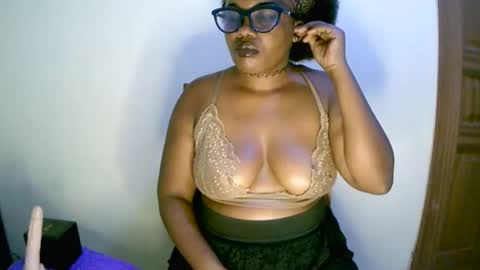 beautifulpeach2 online show from 26, 1, 2025