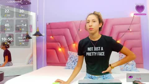 Snapshot of beautifulskinny18 chatting on 5, 4, 2026 Shalom online show from 5, 4, 2026