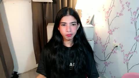 Snapshot of beautifultrixie chatting on 22, 12, 2025 TRIXIE online show from 22, 12, 2025