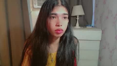 TRIXIE online show from 19, 3, 2026