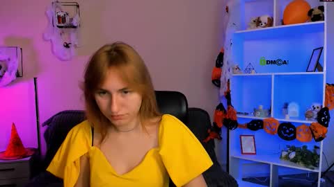 beauty_ginger online show from 4, 11, 2025