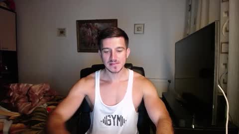 Mia and Jake online show from 3, 10, 2025