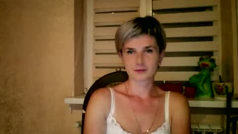 Snapshot of beautyksenia chatting on 16, 9, 2025 BeautyKsenia online show from 16, 9, 2025