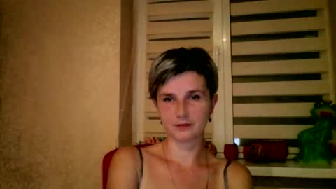 Snapshot of beautyksenia chatting on 24, 10, 2025 BeautyKsenia online show from 24, 10, 2025
