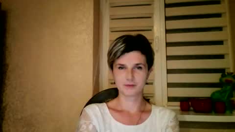 Snapshot of beautyksenia chatting on 12, 11, 2025 BeautyKsenia online show from 12, 11, 2025