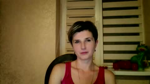 Snapshot of beautyksenia chatting on 16, 11, 2025 BeautyKsenia online show from 16, 11, 2025