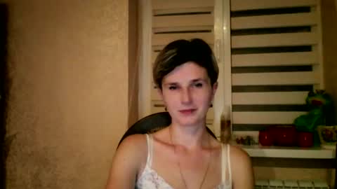 Snapshot of beautyksenia chatting on 29, 11, 2025 BeautyKsenia online show from 29, 11, 2025