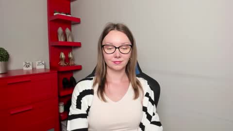 Zoe online show from 12, 9, 2025