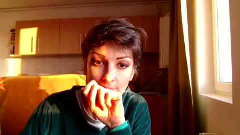 Snapshot of bebacksooon chatting on 12, 1, 2026 Raluca online show from 12, 1, 2026