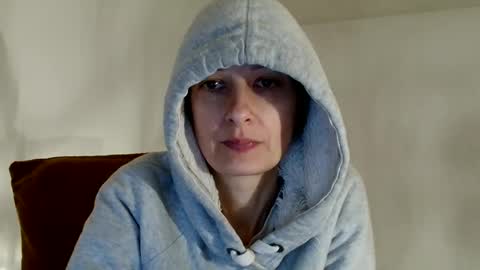 Snapshot of bebacksooon chatting on 5, 2, 2026 Raluca online show from 5, 2, 2026