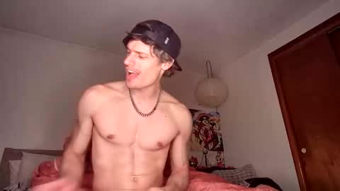 Snapshot of bebexxxdust chatting on 5, 10, 2025 bebe  dust online show from 5, 10, 2025