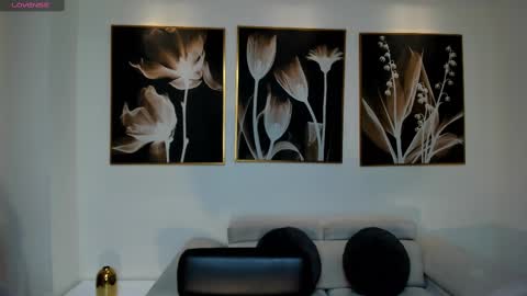 Am Becca online show from 2, 3, 2025