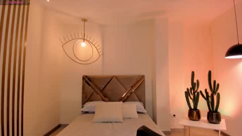 Am Becca online show from 8, 10, 2025