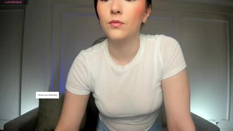 Am Becca online show from 12, 5, 2026