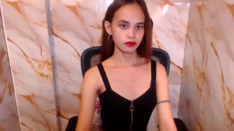 Snapshot of beccamiller22 chatting on 5, 3, 2026 becca online show from 5, 3, 2026