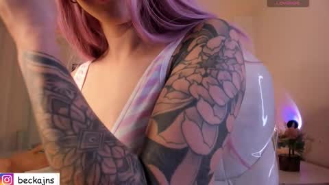 Snapshot of beck__jones chatting on 10, 10, 2025 Marzhie online show from 10, 10, 2025