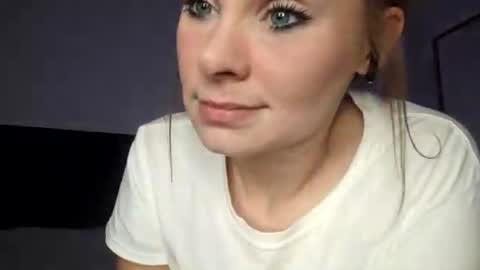 BECKY BOO  online show from 17, 3, 2026