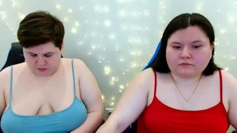 BeckyAndEllen online show from 5, 4, 2026