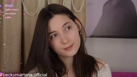 Snapshot of beckymartens chatting on 29, 4, 2026 BeckyMartens come join me on while im offline here online show from 29, 4, 2026