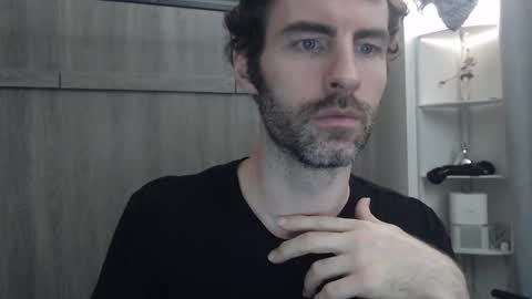 bedghost  online show from 5, 4, 2026