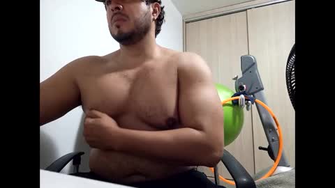 Snapshot of beefypecs_10 chatting on 17, 12, 2024 Criss2fer online show from 17, 12, 2024