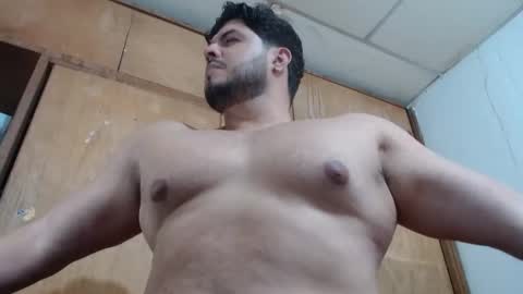Snapshot of beefypecs_10 chatting on 11, 2, 2025 Criss2fer online show from 11, 2, 2025