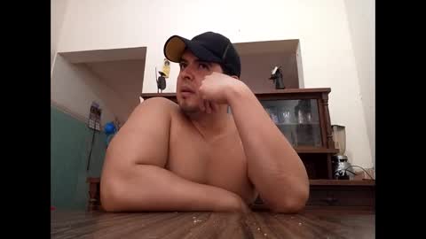Snapshot of beefypecs_10 chatting on 24, 2, 2025 Criss2fer online show from 24, 2, 2025