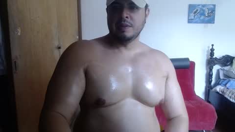 Snapshot of beefypecs_10 chatting on 5, 3, 2025 Criss2fer online show from 5, 3, 2025